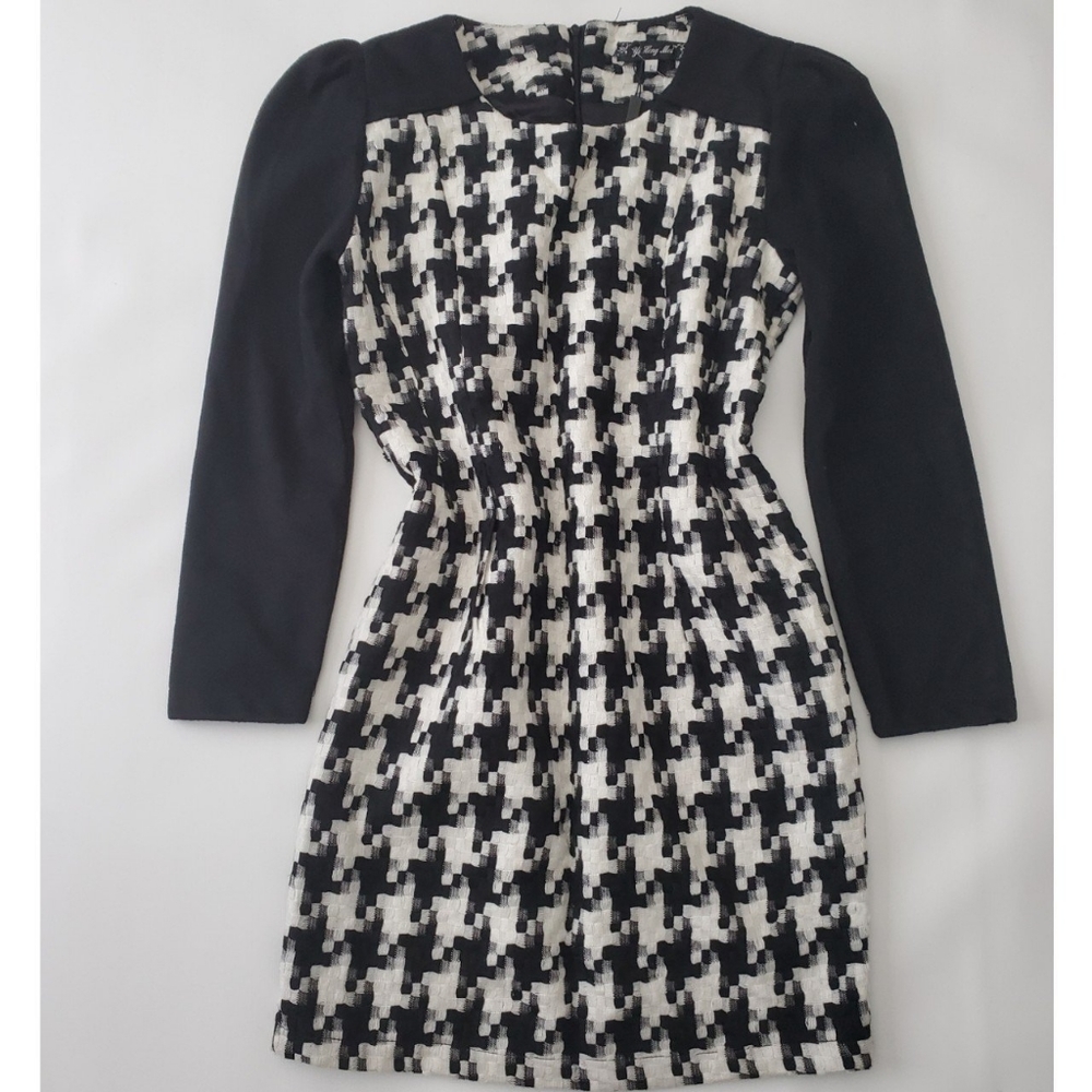 YI HENG MEI DRESS